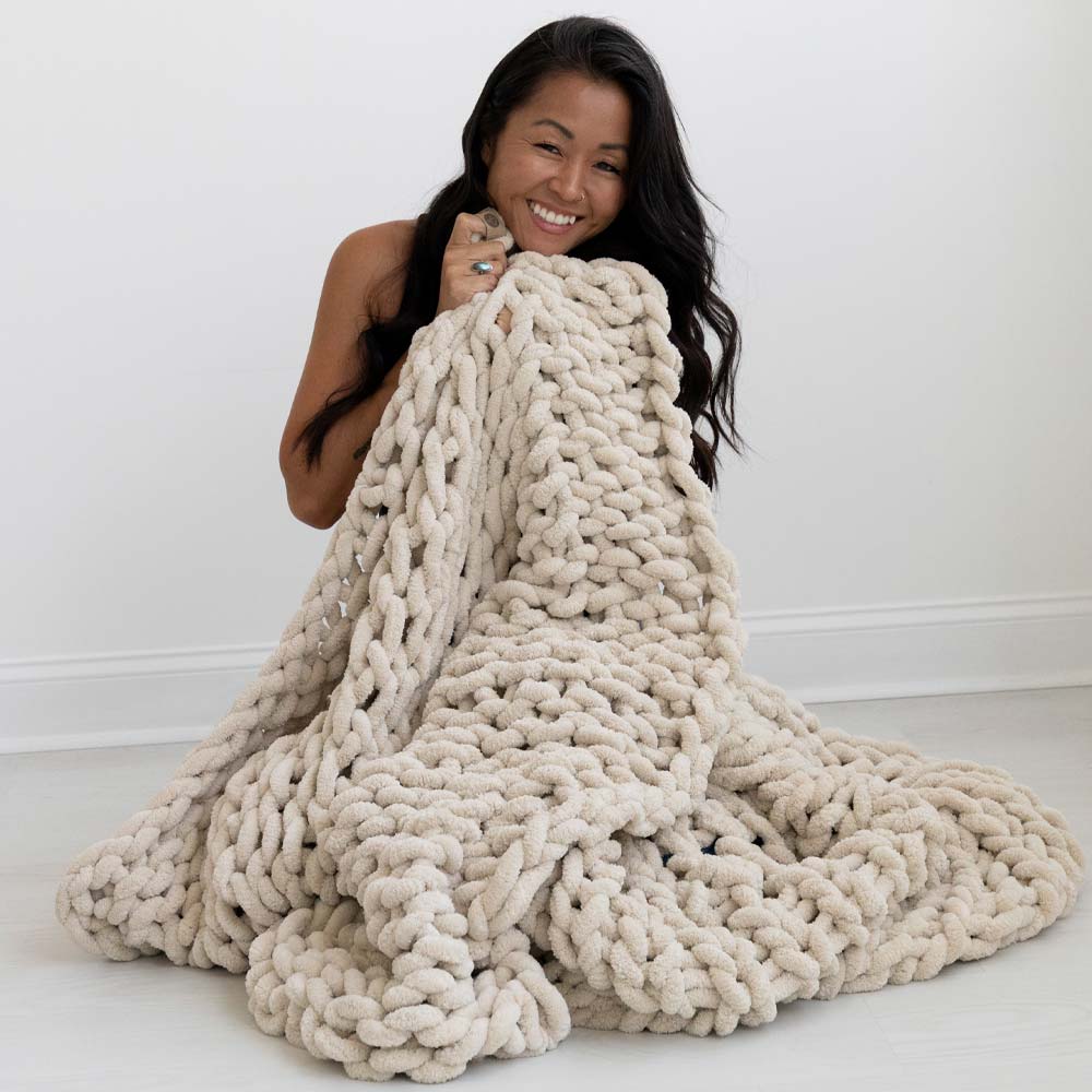 Infinite Chunky Knit Blanket | Minky Chenille Throw | Luxe Cozy Comfort